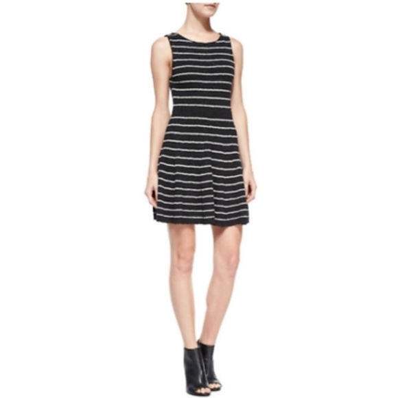 Alice + olivia monah stripe fit and flare Sweater Mini dress size S - Picture 1 of 9